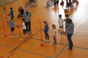 Pralympischer Tag 2015 der Mary-Poppins Grundschule, Blindenführung