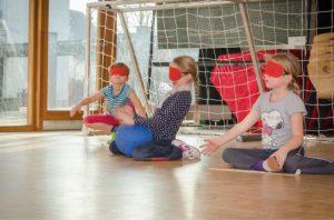 Pralympischer Tag 2015 der Mary-Poppins Grundschule, Goalball