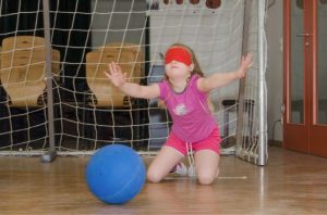 Pralympischer Tag 2015 der Mary-Poppins Grundschule, Goalball