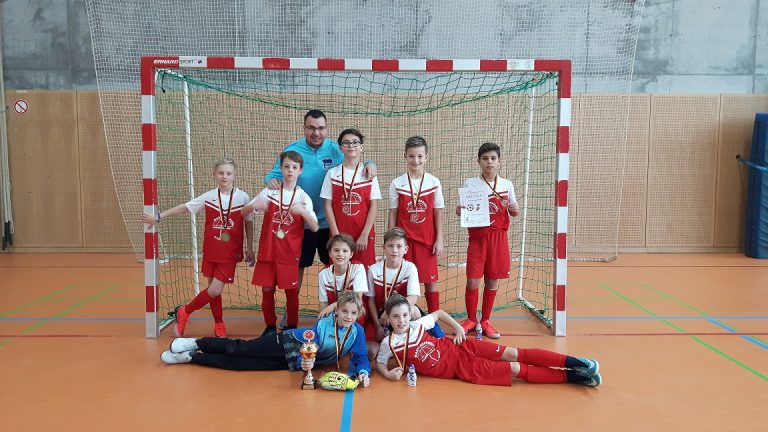 1. Platz beim traditionellen Nikolaus-Fußballturnier